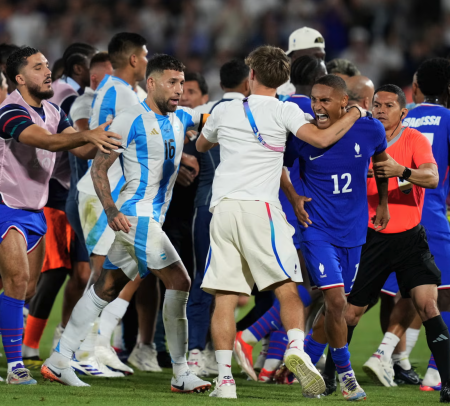 Pháp đánh bại Argentina ở tứ kết Olympic 2024